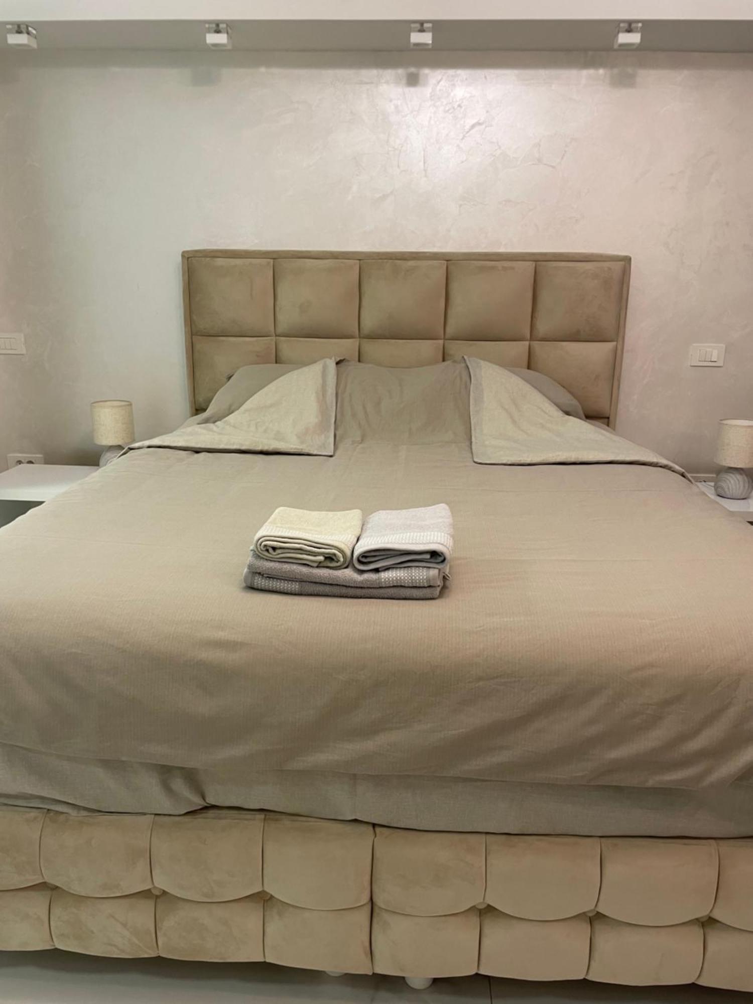 Liga Apartment Belgrado Buitenkant foto