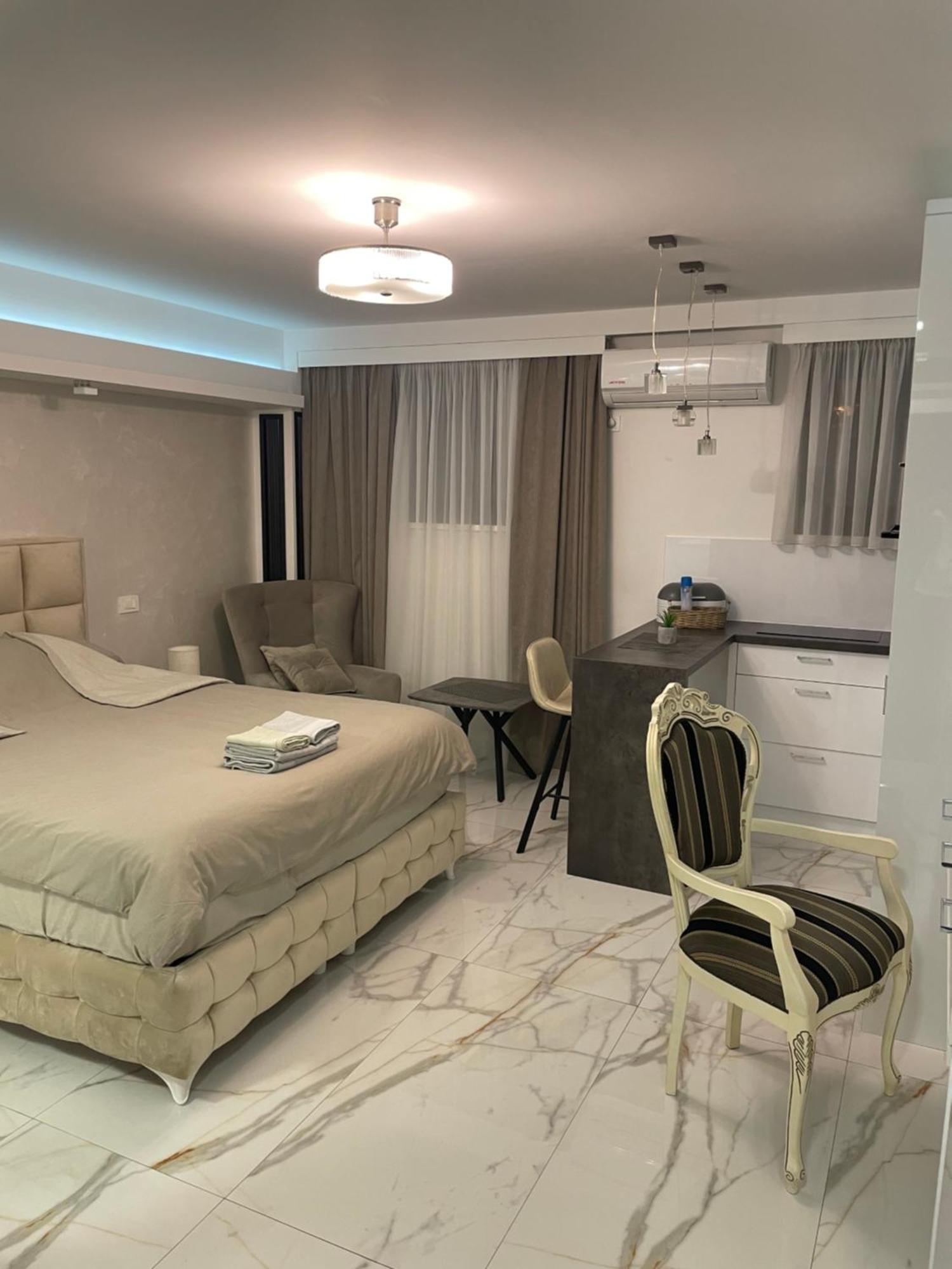 Liga Apartment Belgrado Buitenkant foto
